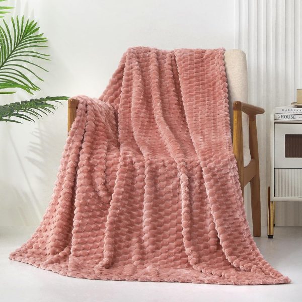 Exclusivo Mezcla Extra Large Soft Fleece Throw Blanket, 50x70 Inches 3D Clouds Stylish Jacquard Throw Blanket for Couch, Cozy Soft Lightweight for All Season, Dusty Pink Blanket - Image 2